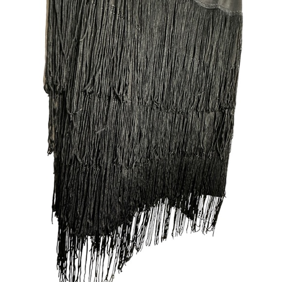 Forever‎ 21 Black Top With Layered Fringe - Picture 4 of 7